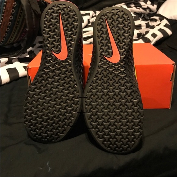 Nike Metcons! 8 - Picture 3 of 3